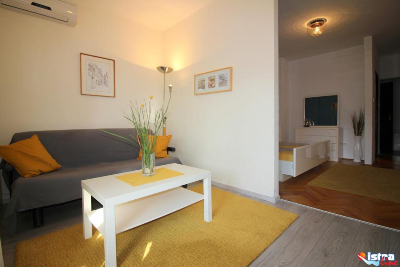 פורץ Dr. Igda Apartments מראה חיצוני תמונה