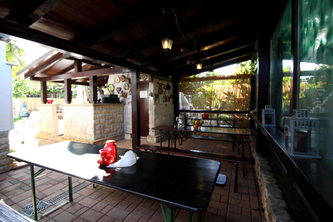 פורץ Dr. Igda Apartments מראה חיצוני תמונה